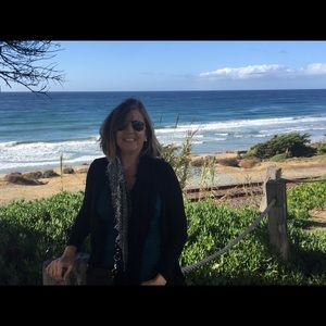 Meet your Posher, Regina